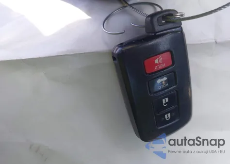 2017 Toyota Corolla Se z USA, uszkodzony, nr VIN 5YFBURHE6HP679565